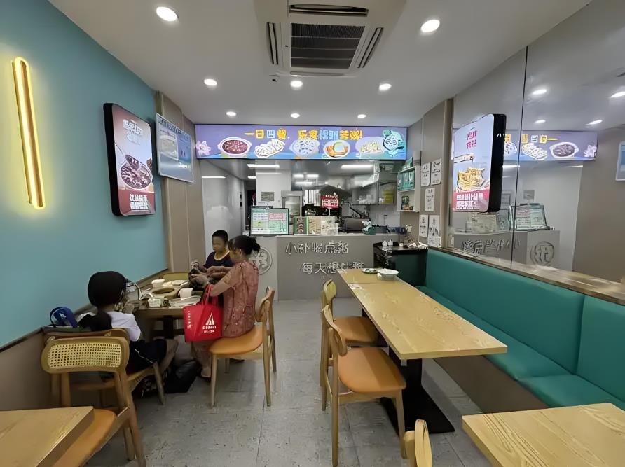 餐飲店裝修多少錢一平？
