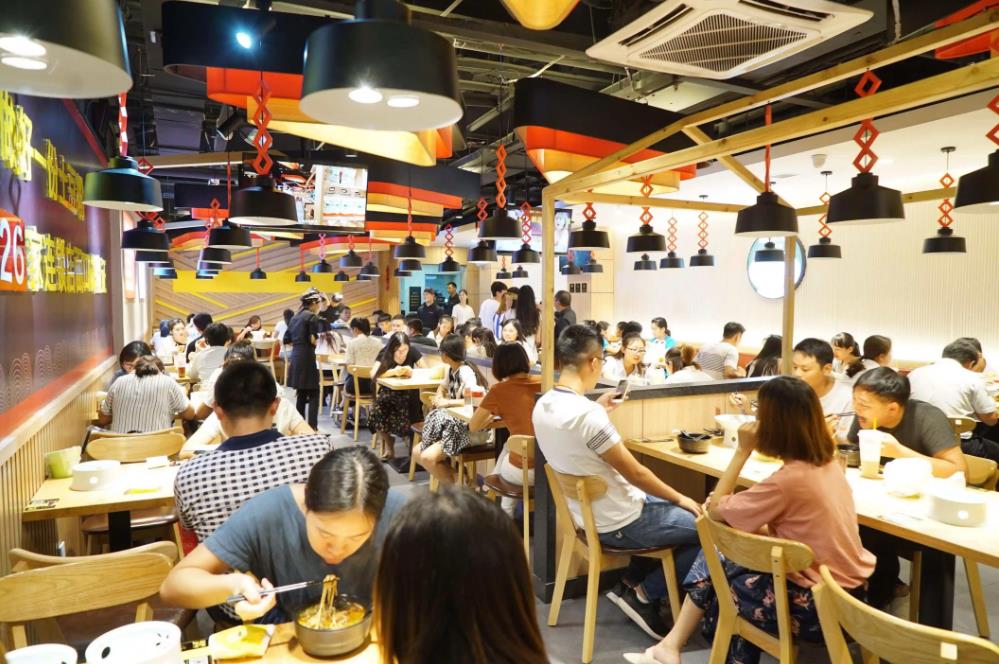 餐飲店裝修多少錢一平？