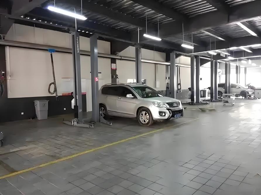 汽修廠車間裝修設(shè)計(jì)