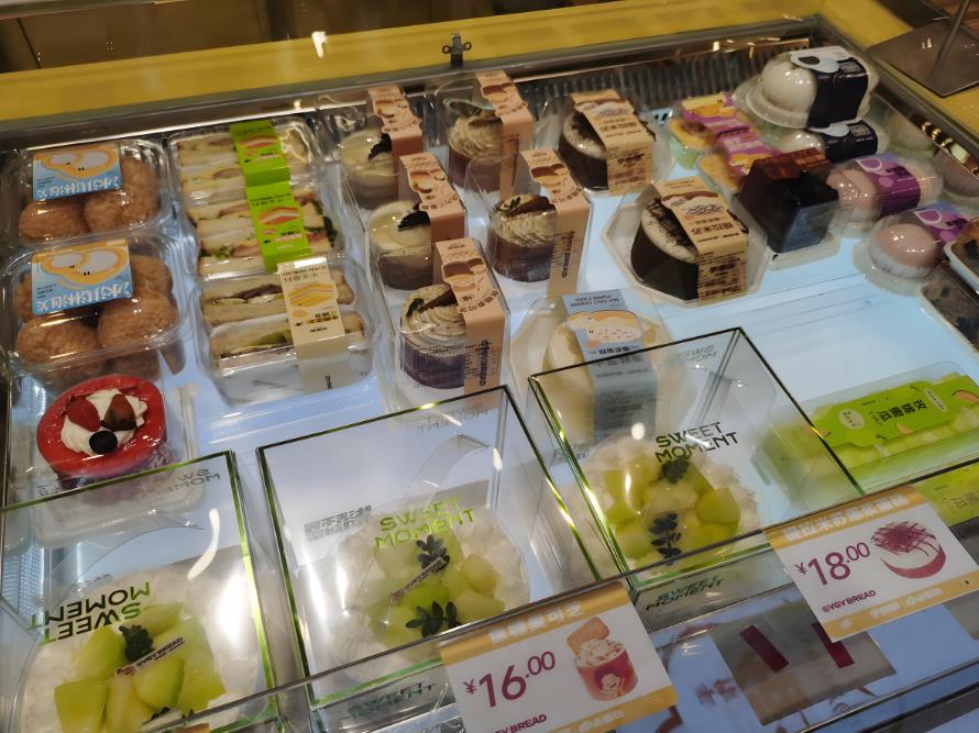 甜品店裝修心得:小預(yù)算也能出大效果!? 甜品店裝修心得:小預(yù)算也能出大效果!?